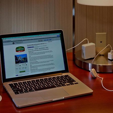Courtyard By Marriott Providence Warwick Hotel Bagian luar foto