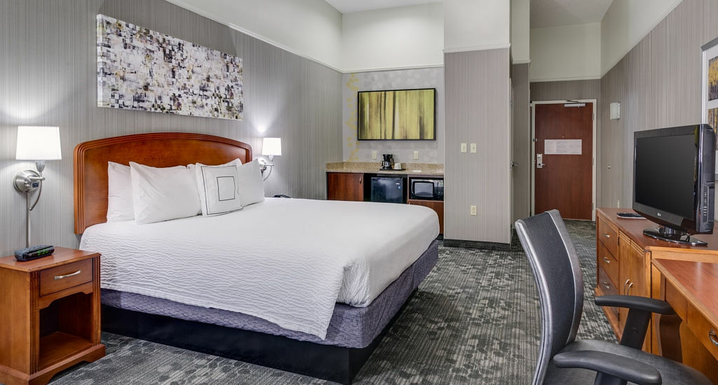 Courtyard By Marriott Providence Warwick Hotel Bagian luar foto